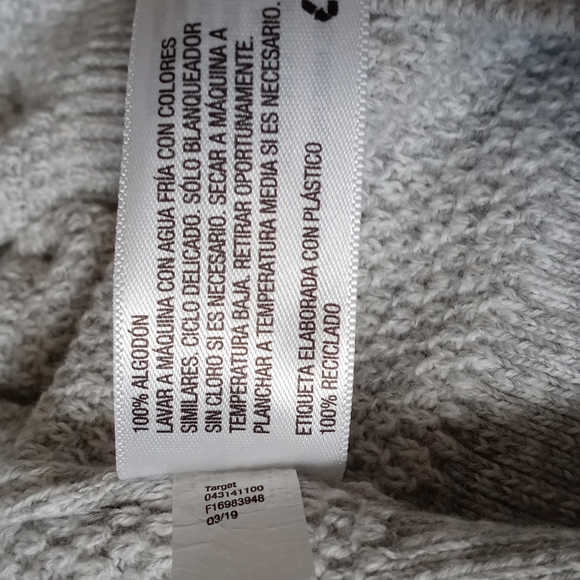 Mens XXL Henley top. - Picture 8 of 9